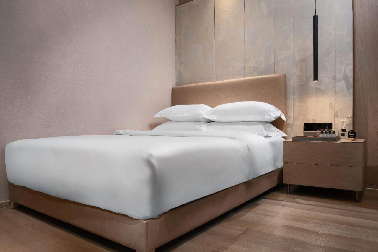 Sf Hotel Penthouse Residences 金边 外观 照片