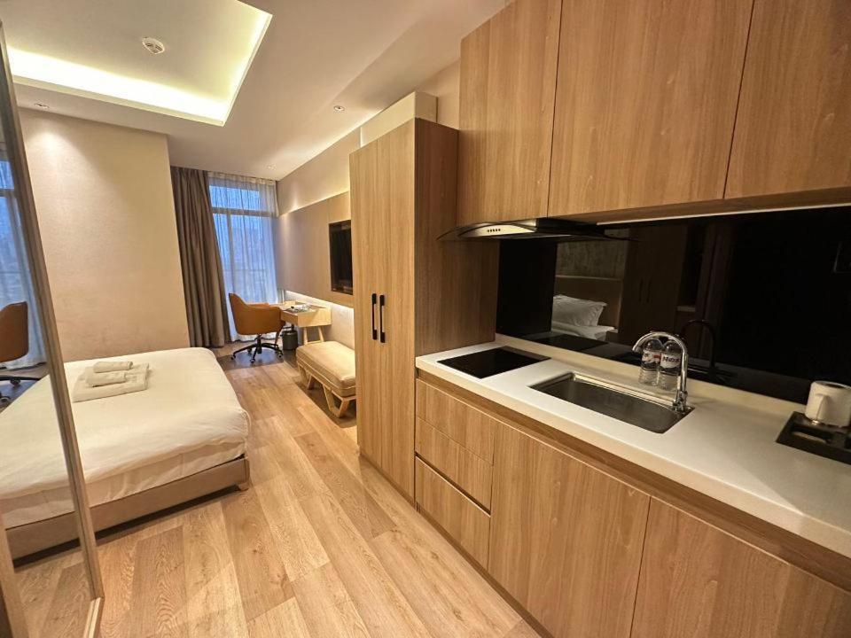 Sf Hotel Penthouse Residences 金边 外观 照片